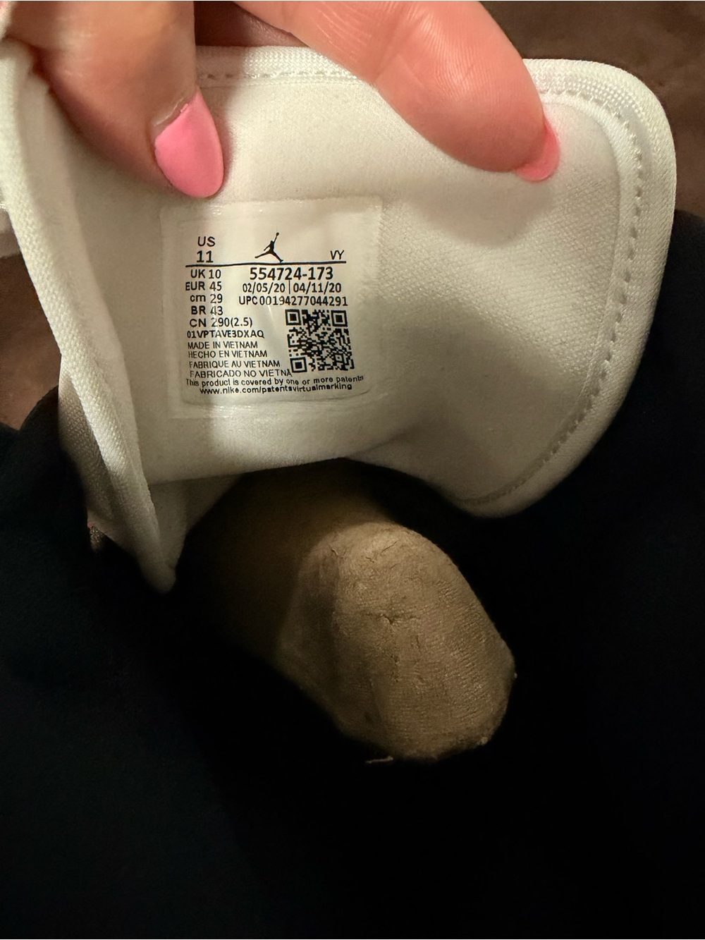 Jordan 1 mens chicago 2020 - Picture 7 of 7